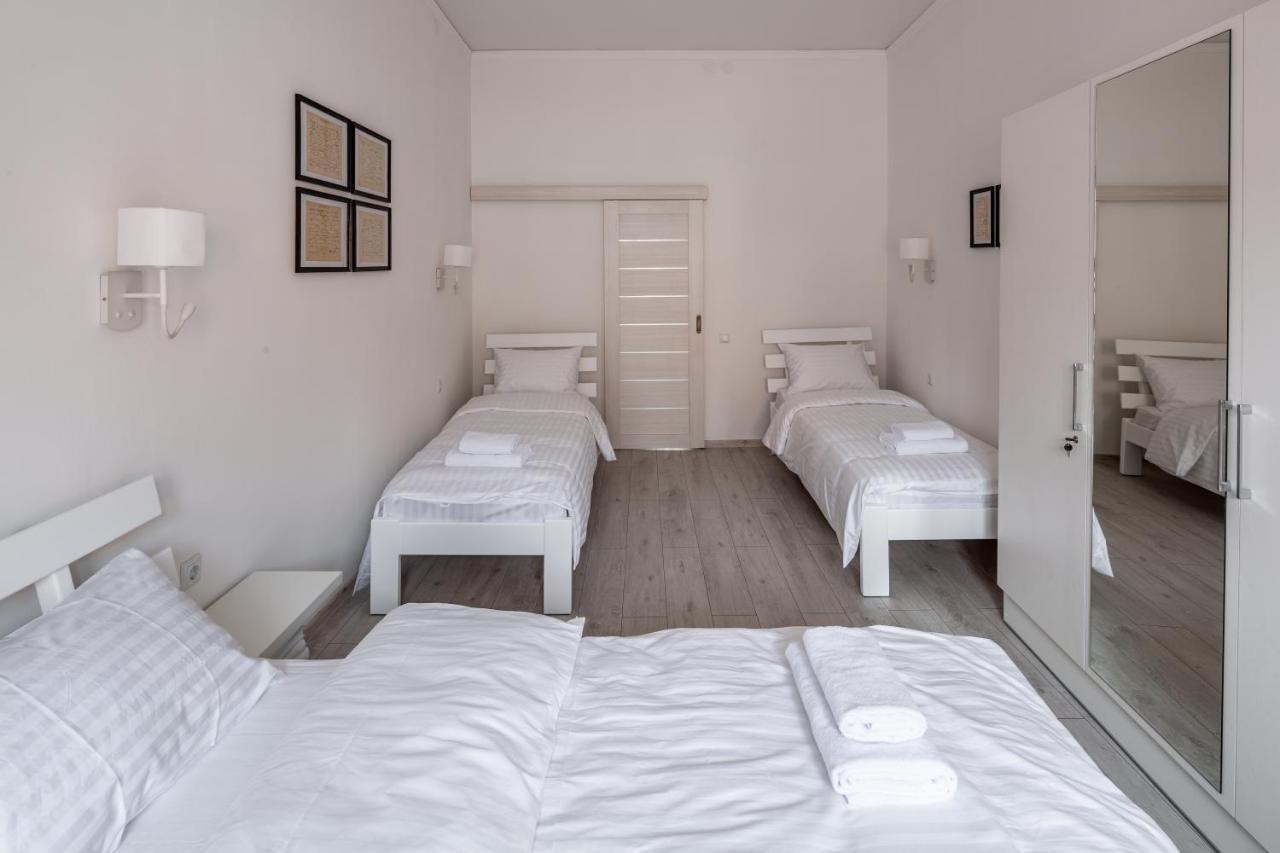 Bookinist Apartment Lviv Luaran gambar